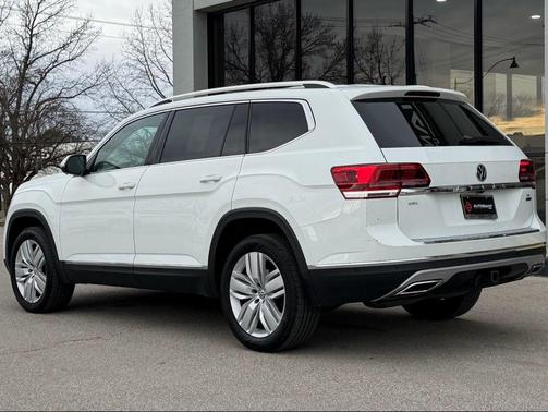 2019 Volkswagen Atlas 3.6L SEL Premium