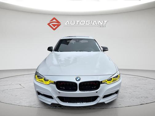 2017 BMW 330e iPerformance