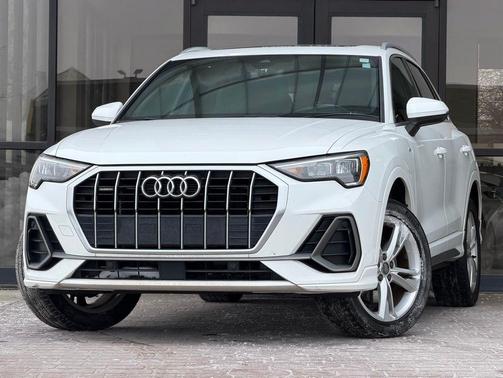 2020 Audi Q3 45 S line Premium