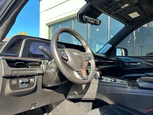 2022 Cadillac Escalade ESV Sport Platinum