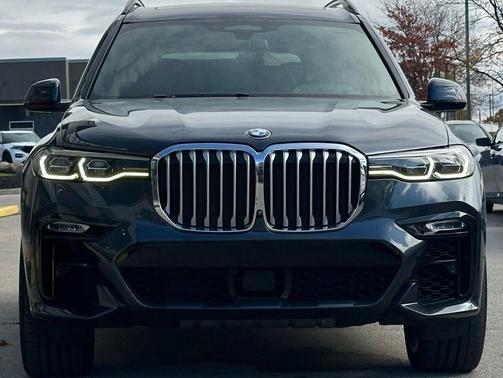 2019 BMW X7 xDrive50i