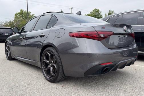 Vesuvio Gray Metallic 2019 Alfa Romeo Giulia Ti Sport