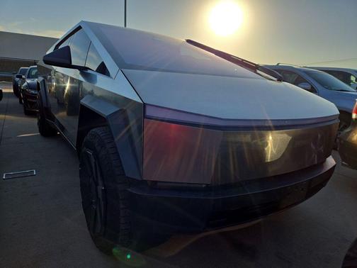2024 Tesla Cybertruck Cyberbeast