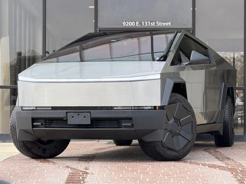 2024 Tesla Cybertruck Cyberbeast