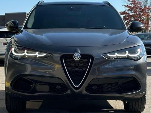 2024 Alfa Romeo Stelvio Ti