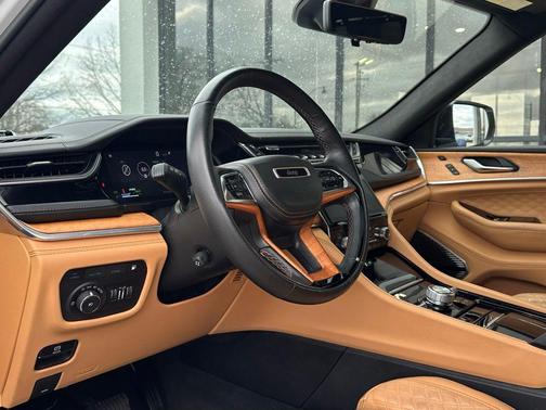 2022 Jeep Grand Cherokee 4xe Summit Reserve