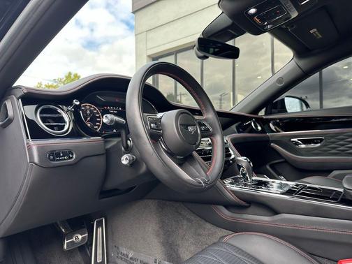 2022 Bentley Flying Spur W12