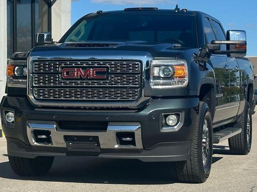 2019 GMC Sierra 3500 Denali