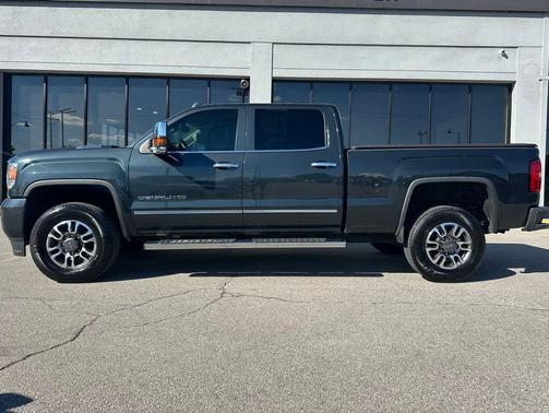 2019 GMC Sierra 3500 Denali