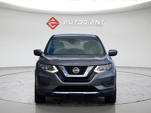 Gun Metallic 2019 Nissan Rogue S