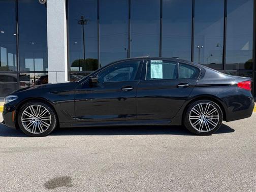 Black Sapphire Metallic 2017 BMW 540 xDrive