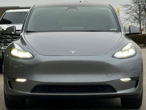 2024 Tesla Model Y Long Range Dual Motor All-Wheel Drive