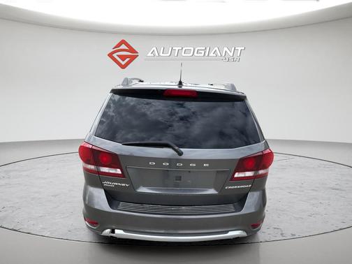 Granite Crystal Metallic Clearcoat 2015 Dodge Journey Crossroad