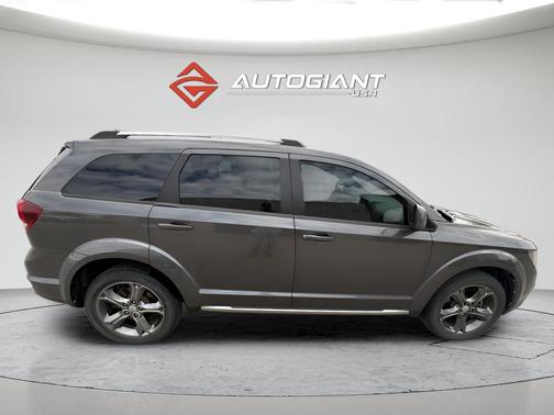 Granite Crystal Metallic Clearcoat 2015 Dodge Journey Crossroad