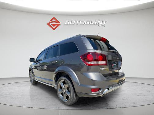Granite Crystal Metallic Clearcoat 2015 Dodge Journey Crossroad
