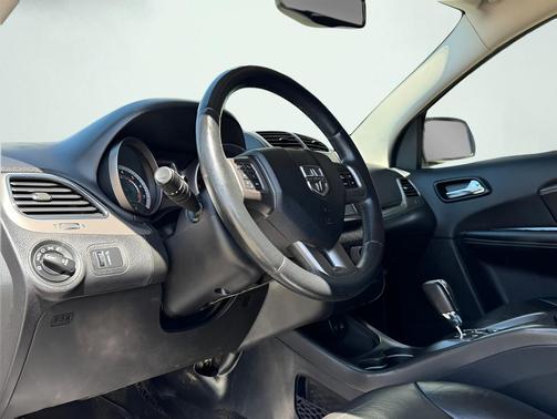 Granite Crystal Metallic Clearcoat 2015 Dodge Journey Crossroad