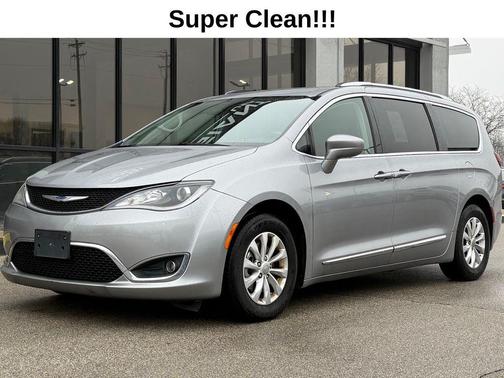 2019 Chrysler Pacifica Touring L