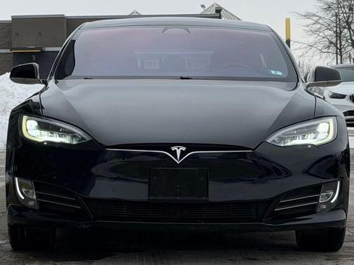 2018 Tesla Model S 75D