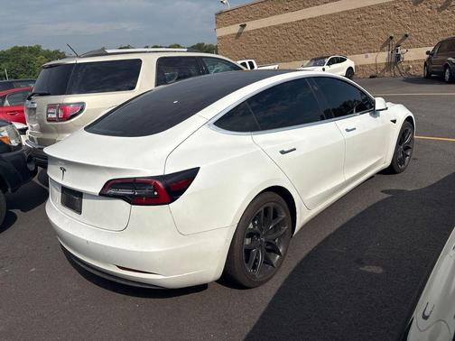 White 2019 Tesla Model 3 Long Range