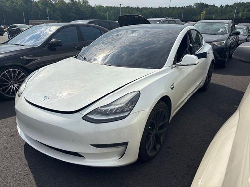 White 2019 Tesla Model 3 Long Range