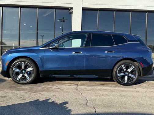 2022 BMW iX xDrive50