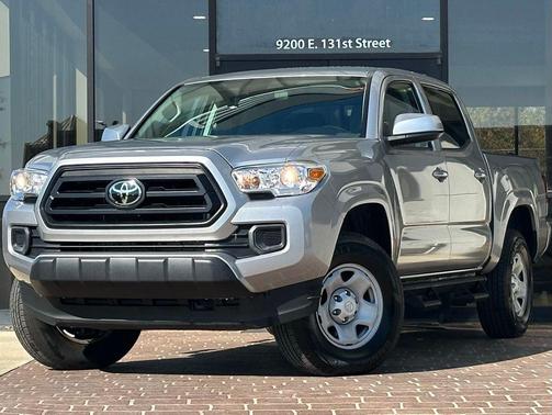 2020 Toyota Tacoma SR
