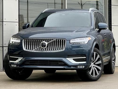 2023 Volvo XC90 B6 Plus 6-Seater