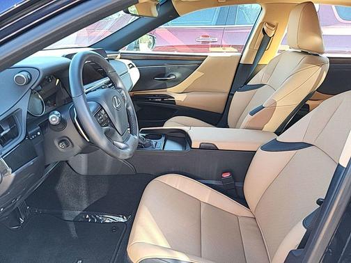 2024 Lexus ES 350 Base