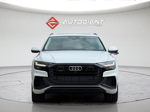 Glacier White Metallic 2019 Audi Q8 3.0T Premium