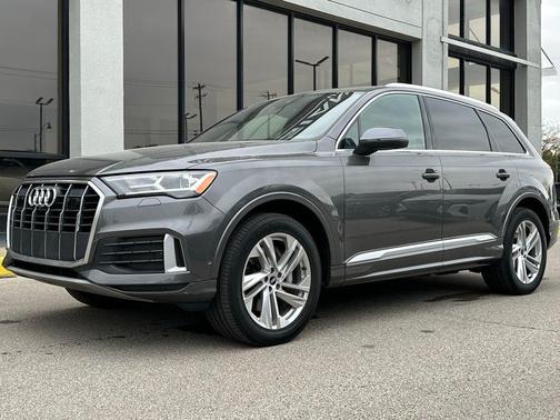 2021 Audi Q7 45 Premium Plus