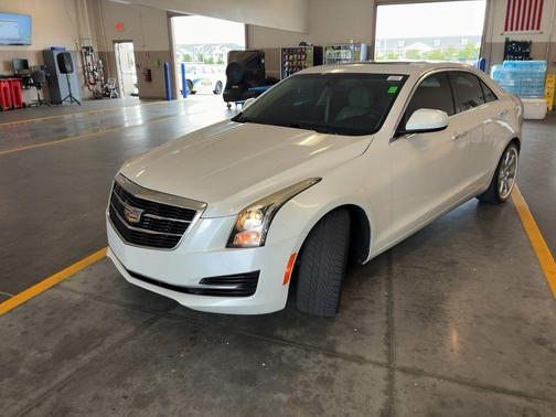 Crystal White Tricoat 2016 Cadillac ATS 2.0L Turbo
