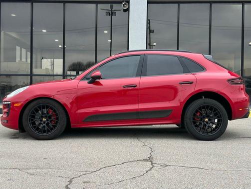2017 Porsche Macan GTS