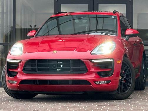 2017 Porsche Macan GTS