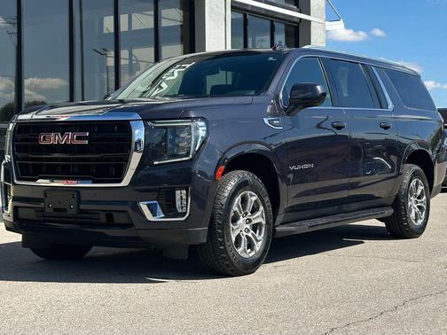 2023 GMC Yukon XL SLE