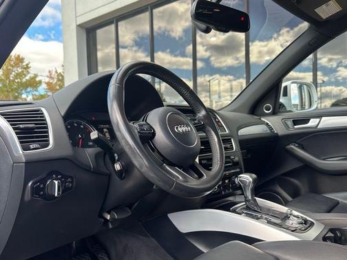2017 Audi Q5 2.0T Premium Plus