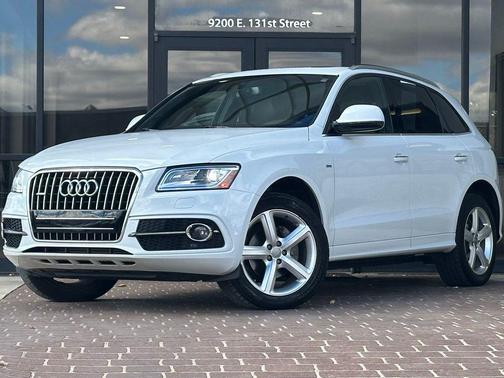2017 Audi Q5 2.0T Premium Plus