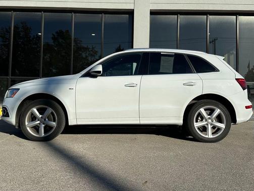 2017 Audi Q5 2.0T Premium Plus