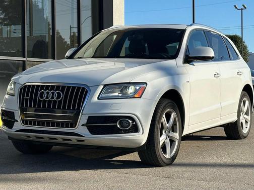 2017 Audi Q5 2.0T Premium Plus