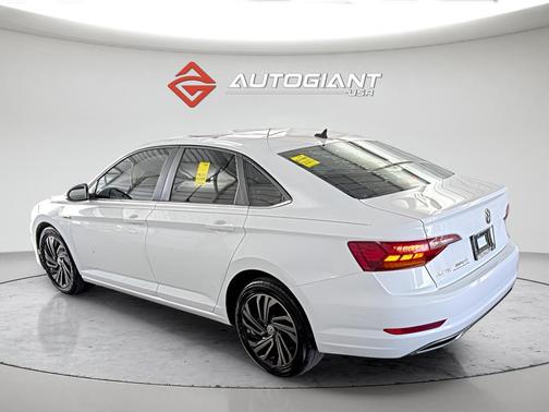 Pure White 2019 Volkswagen Jetta 1.4T SEL Premium