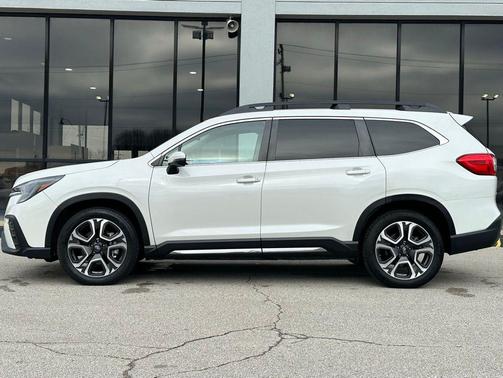 2023 Subaru Ascent Limited 7-Passenger