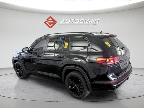 2023 Volkswagen Atlas 3.6L SEL