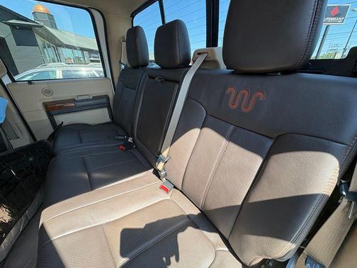 White Platinum Clearcoat Metallic 2016 Ford F-350 King Ranch