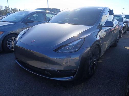 2022 Tesla Model Y Performance Dual Motor All-Wheel Drive