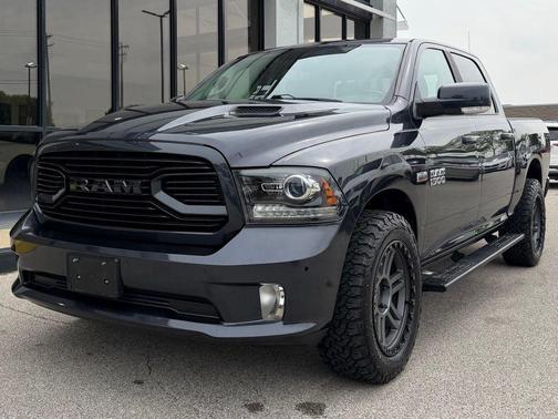 Maximum Steel Metallic Clearcoat 2018 RAM 1500 Sport