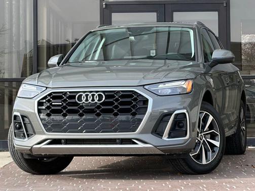 2024 Audi Q5 45 S line Premium Plus
