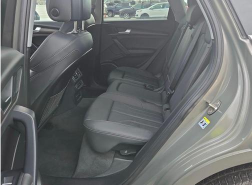 2024 Audi Q5 45 S line Premium Plus