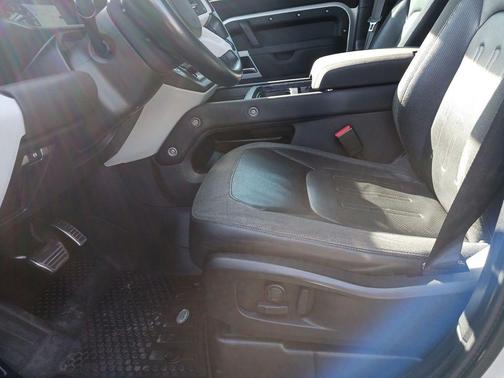 2020 Land Rover Defender 110 First Edition