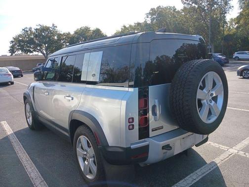2020 Land Rover Defender 110 First Edition