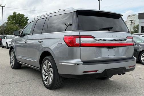 Silver Radiance 2020 Lincoln Navigator Reserve