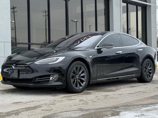2020 Tesla Model S Long Range